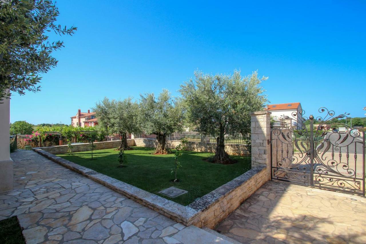 Casa Rafael 1 Apartment Novigrad  Exterior photo